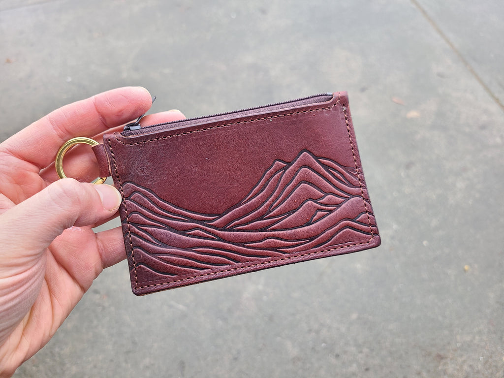 Little Zip - Brown Mountains with keyring (rts)