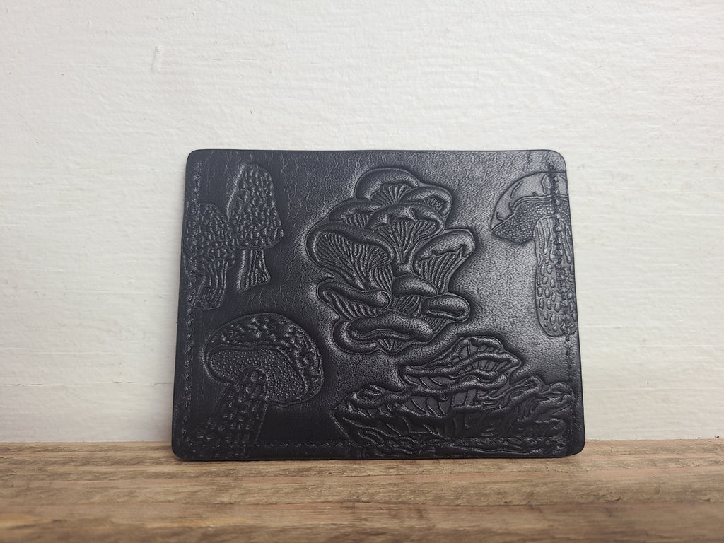 Horizontal Card Wallet - black mushrooms (rts)